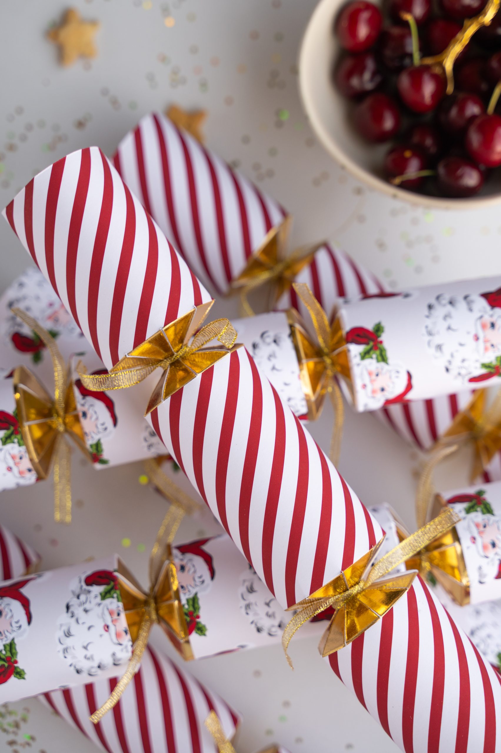 Festive - Nostalgic Santa and Stripes - Image 5
